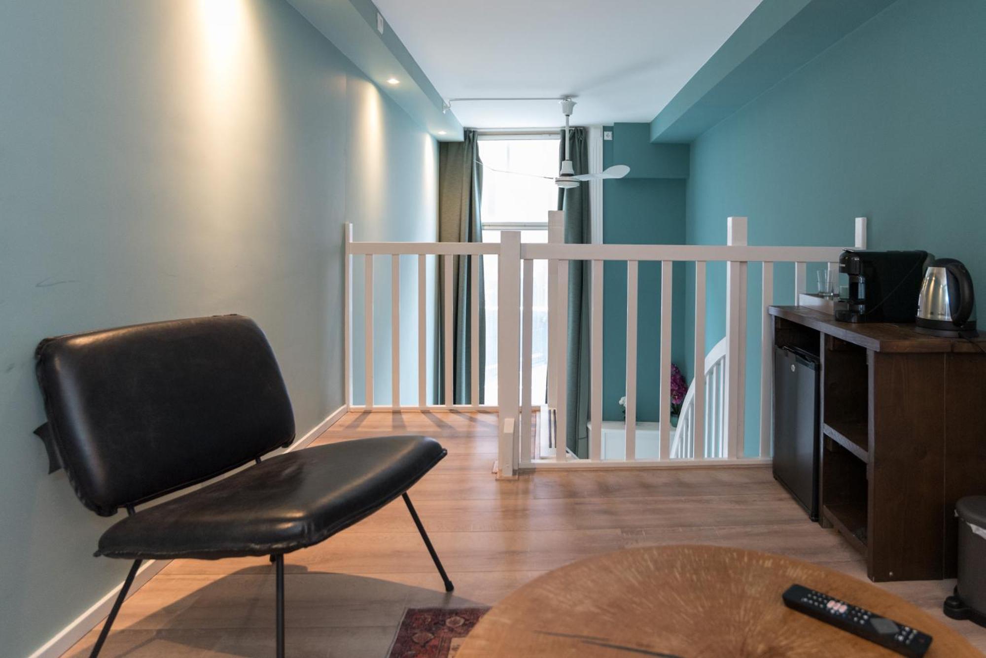 1001 Nights Boutique Lofts Hotel Haarlem Bagian luar foto